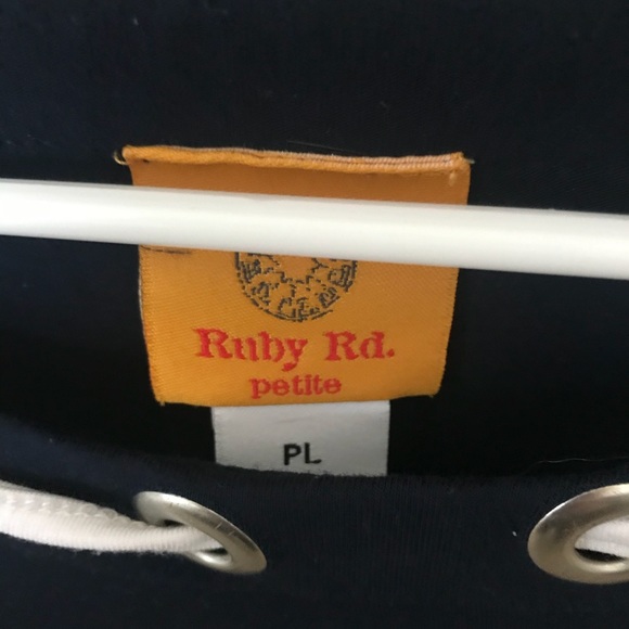 Cute boat shirt - Picture 3 of 3